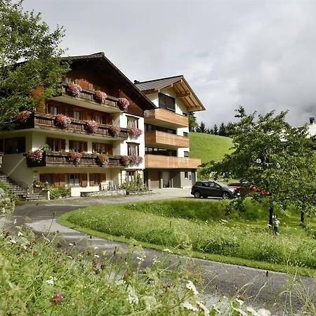 Bed and Breakfast Berghof Gundalatsch Gaschurn Exterior foto